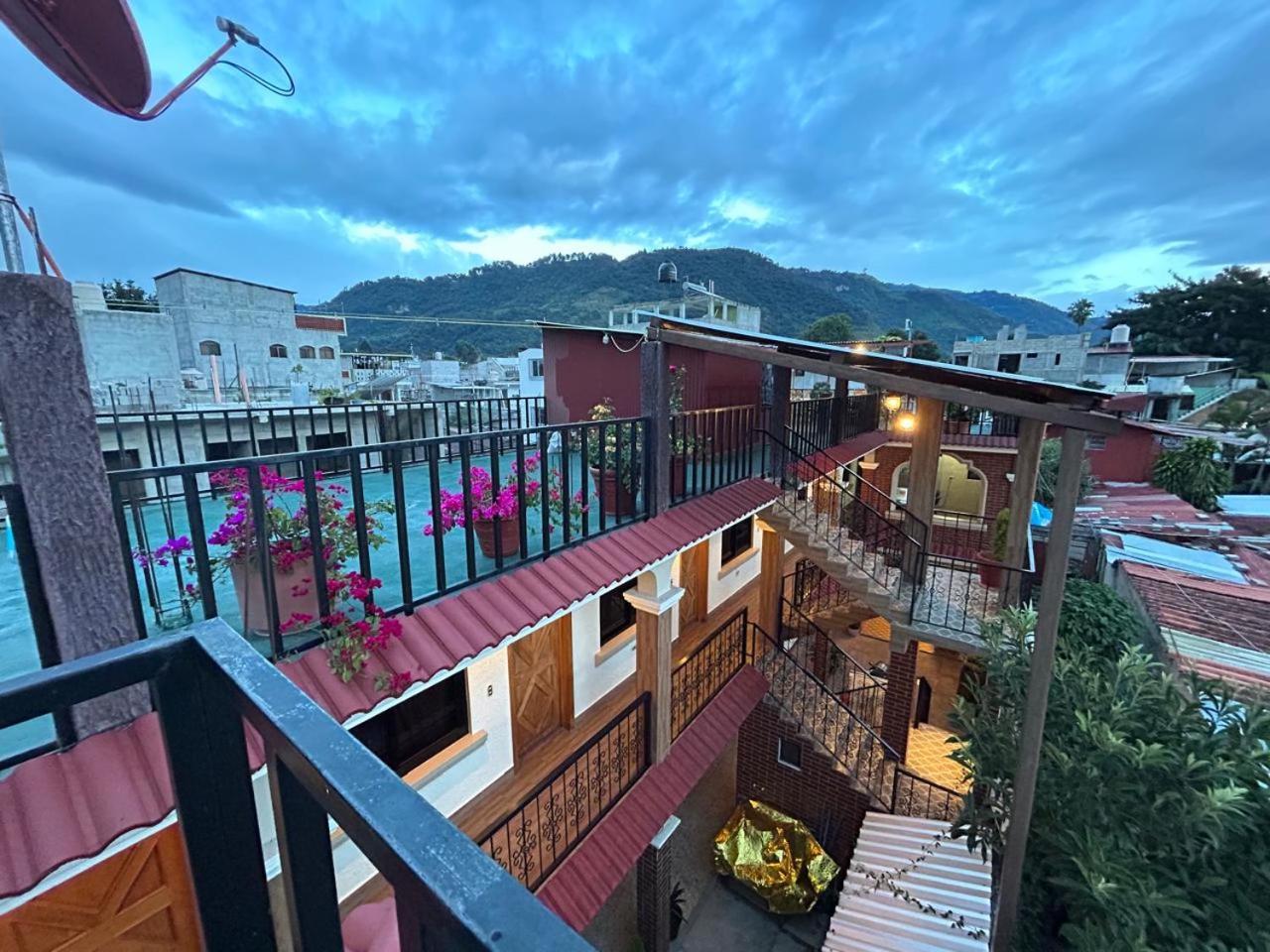 Posada Don Miguel 帕纳哈切尔 外观 照片