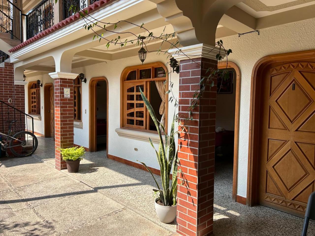 Posada Don Miguel 帕纳哈切尔 外观 照片
